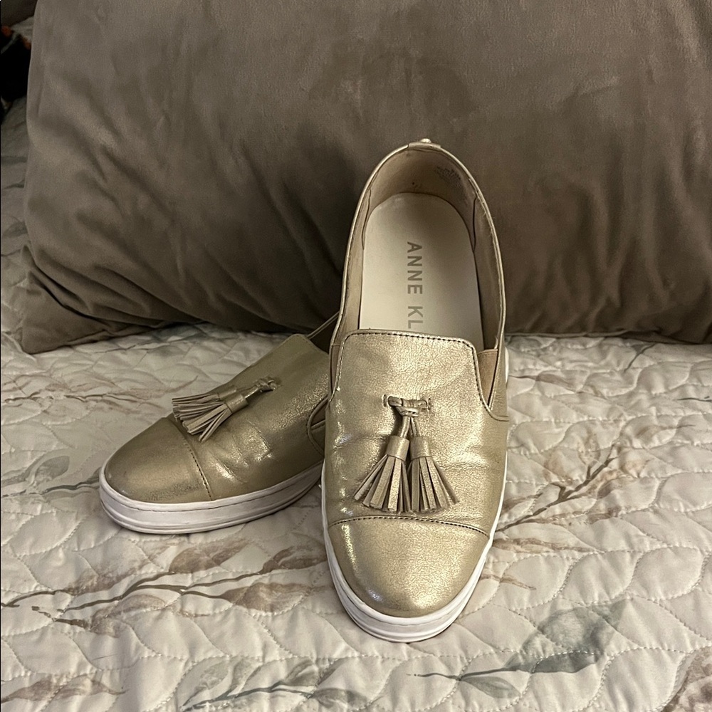 Anne Klein Metallic Gold Tassel Loafers